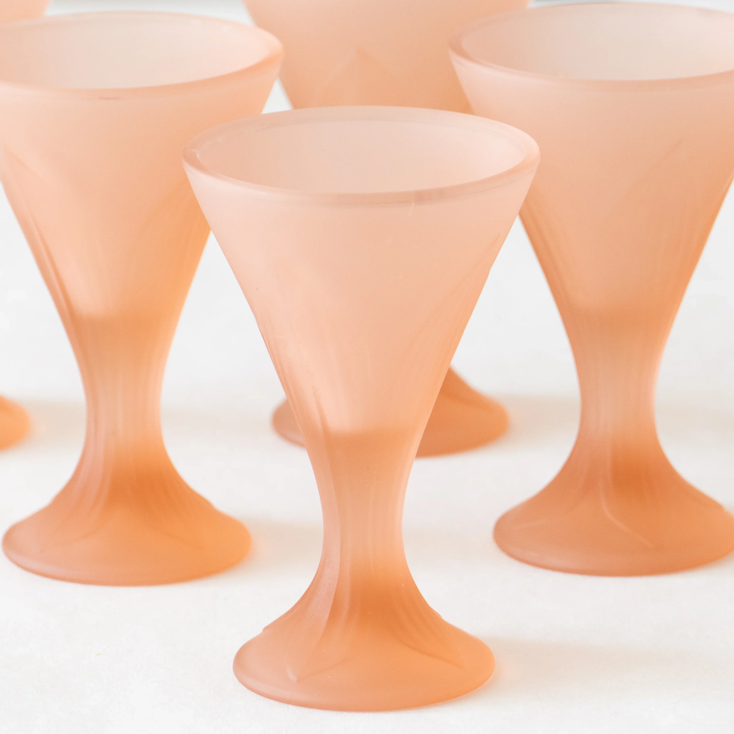 6 verres roses dépolis – Image 2